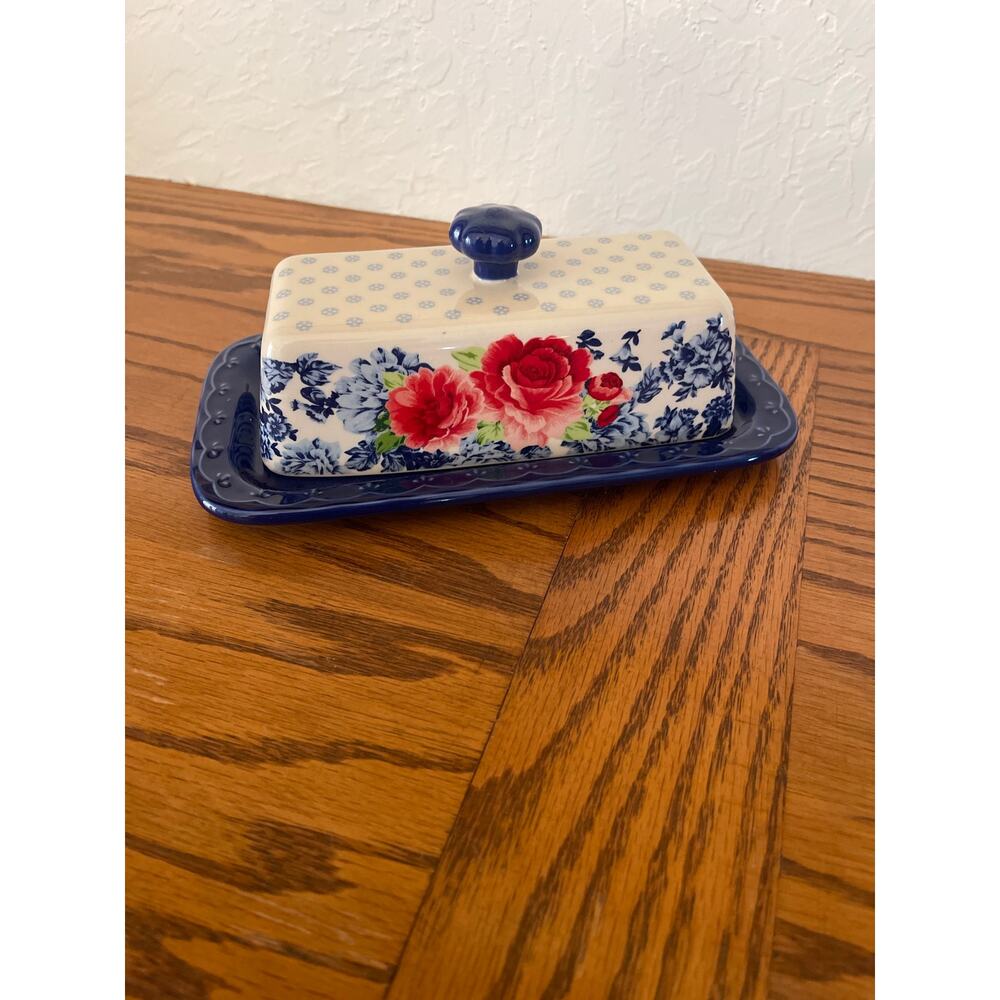The pioneer woman, butter dish